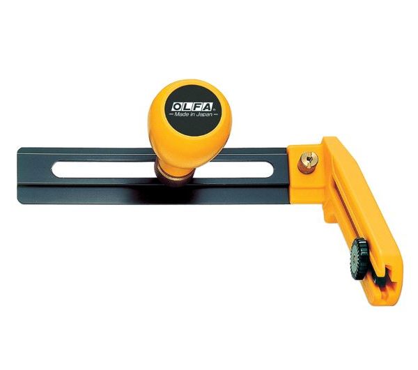 OLFA® Heavy-Duty 18mm Cutter with Extended Blade Channel and Carpet Tuck  (OL)